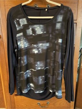 Tahari Long Sleeve Jersey Shirt